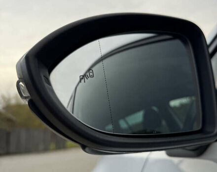 Белый Фольксваген Гольф, объемом двигателя 1.6 л и пробегом 236 тыс. км за 13200 $, фото 13 на Automoto.ua