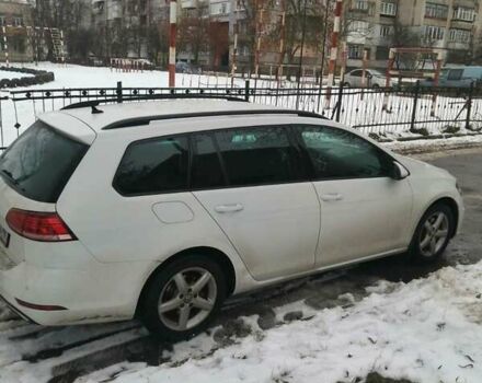 Белый Фольксваген Гольф, объемом двигателя 1.97 л и пробегом 256 тыс. км за 14800 $, фото 3 на Automoto.ua