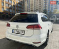 Белый Фольксваген Гольф, объемом двигателя 1.97 л и пробегом 216 тыс. км за 16900 $, фото 3 на Automoto.ua