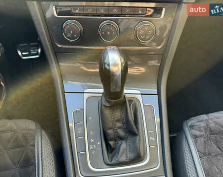 Белый Фольксваген Гольф, объемом двигателя 2 л и пробегом 206 тыс. км за 13800 $, фото 14 на Automoto.ua