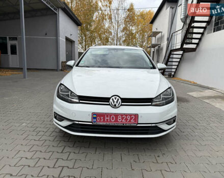 Білий Фольксваген Гольф, об'ємом двигуна 1.6 л та пробігом 190 тис. км за 15300 $, фото 1 на Automoto.ua