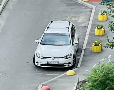 Білий Фольксваген Гольф, об'ємом двигуна 1.6 л та пробігом 279 тис. км за 12200 $, фото 5 на Automoto.ua