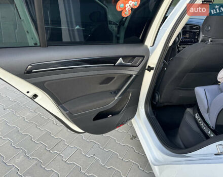 Білий Фольксваген Гольф, об'ємом двигуна 2 л та пробігом 199 тис. км за 17200 $, фото 19 на Automoto.ua