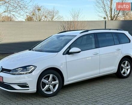 Белый Фольксваген Гольф, объемом двигателя 1.6 л и пробегом 182 тыс. км за 13950 $, фото 31 на Automoto.ua
