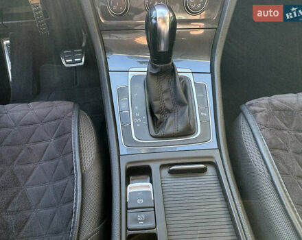 Белый Фольксваген Гольф, объемом двигателя 2 л и пробегом 206 тыс. км за 13800 $, фото 15 на Automoto.ua