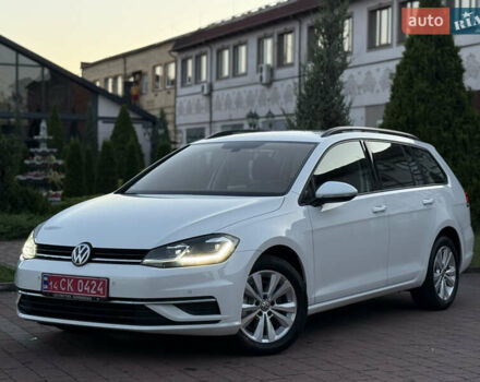 Белый Фольксваген Гольф, объемом двигателя 1.6 л и пробегом 240 тыс. км за 13200 $, фото 22 на Automoto.ua