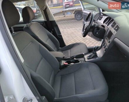 Білий Фольксваген Гольф, об'ємом двигуна 1.8 л та пробігом 183 тис. км за 9750 $, фото 25 на Automoto.ua