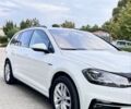 Белый Фольксваген Гольф, объемом двигателя 1.6 л и пробегом 241 тыс. км за 12800 $, фото 1 на Automoto.ua