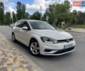 Белый Фольксваген Гольф, объемом двигателя 1.6 л и пробегом 232 тыс. км за 12500 $, фото 1 на Automoto.ua