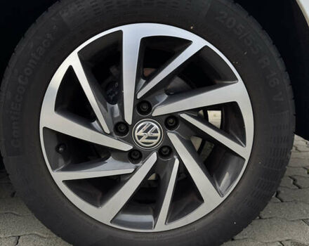 Белый Фольксваген Гольф, объемом двигателя 1.6 л и пробегом 236 тыс. км за 13200 $, фото 14 на Automoto.ua