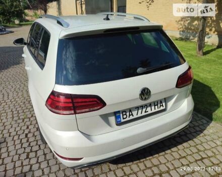 Білий Фольксваген Гольф, об'ємом двигуна 1.6 л та пробігом 213 тис. км за 14500 $, фото 1 на Automoto.ua