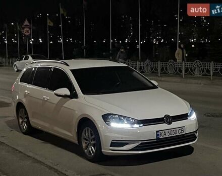 Білий Фольксваген Гольф, об'ємом двигуна 1.6 л та пробігом 279 тис. км за 12200 $, фото 23 на Automoto.ua