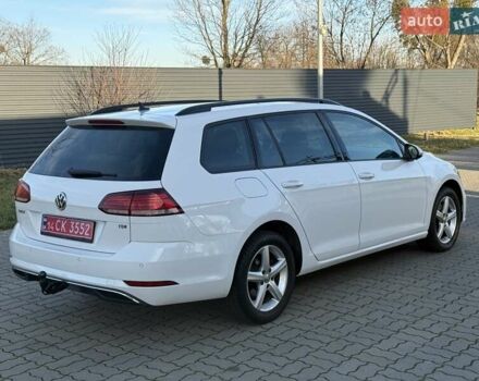 Белый Фольксваген Гольф, объемом двигателя 1.6 л и пробегом 182 тыс. км за 13950 $, фото 3 на Automoto.ua