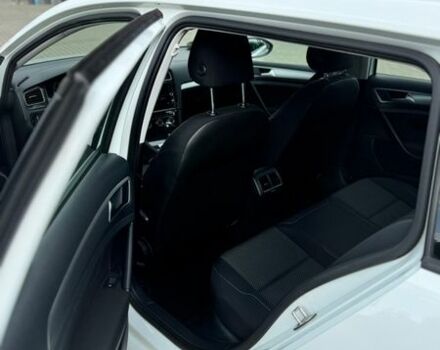 Белый Фольксваген Гольф, объемом двигателя 1.6 л и пробегом 211 тыс. км за 12500 $, фото 30 на Automoto.ua