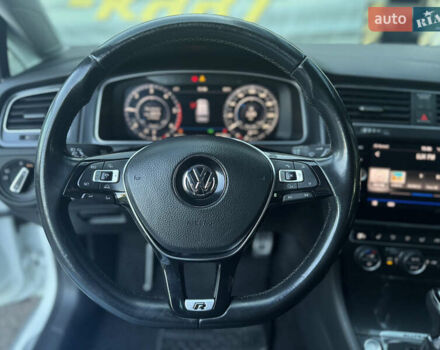 Белый Фольксваген Гольф, объемом двигателя 1.97 л и пробегом 352 тыс. км за 14999 $, фото 15 на Automoto.ua