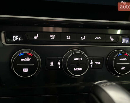 Білий Фольксваген Гольф, об'ємом двигуна 1.97 л та пробігом 264 тис. км за 14699 $, фото 13 на Automoto.ua