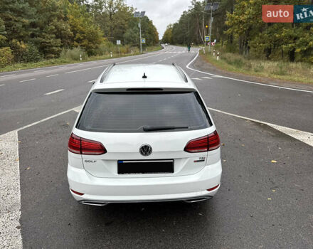 Белый Фольксваген Гольф, объемом двигателя 1.8 л и пробегом 191 тыс. км за 14200 $, фото 7 на Automoto.ua