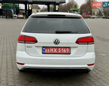 Білий Фольксваген Гольф, об'ємом двигуна 1.6 л та пробігом 217 тис. км за 12800 $, фото 11 на Automoto.ua
