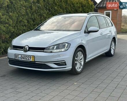 Белый Фольксваген Гольф, объемом двигателя 2 л и пробегом 209 тыс. км за 15500 $, фото 15 на Automoto.ua