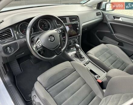 Белый Фольксваген Гольф, объемом двигателя 2 л и пробегом 209 тыс. км за 15500 $, фото 21 на Automoto.ua