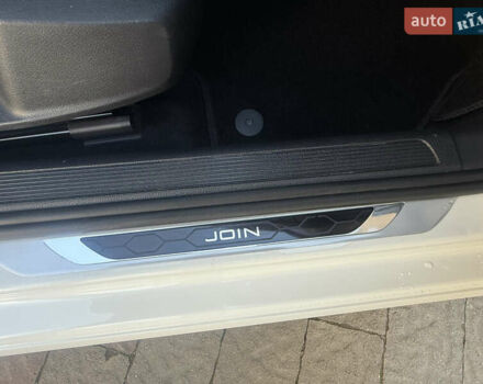 Белый Фольксваген Гольф, объемом двигателя 1.6 л и пробегом 166 тыс. км за 14250 $, фото 53 на Automoto.ua