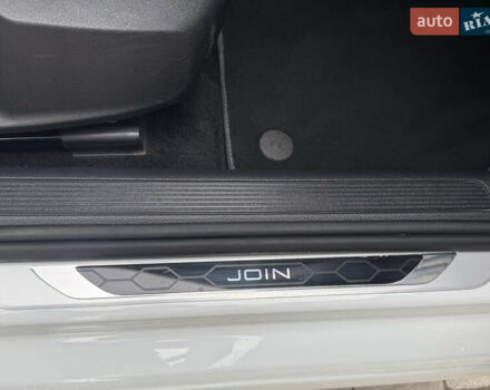 Белый Фольксваген Гольф, объемом двигателя 2 л и пробегом 184 тыс. км за 15250 $, фото 52 на Automoto.ua