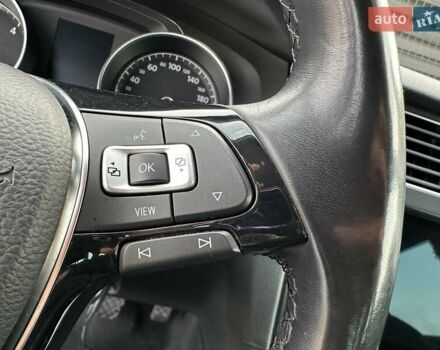 Белый Фольксваген Гольф, объемом двигателя 2 л и пробегом 209 тыс. км за 15500 $, фото 34 на Automoto.ua