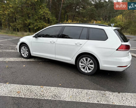 Белый Фольксваген Гольф, объемом двигателя 1.8 л и пробегом 191 тыс. км за 14200 $, фото 5 на Automoto.ua