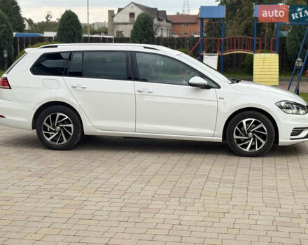 Белый Фольксваген Гольф, объемом двигателя 2 л и пробегом 184 тыс. км за 15250 $, фото 20 на Automoto.ua