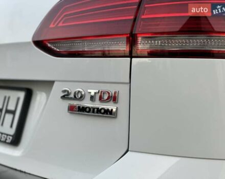 Белый Фольксваген Гольф, объемом двигателя 2 л и пробегом 235 тыс. км за 17555 $, фото 22 на Automoto.ua