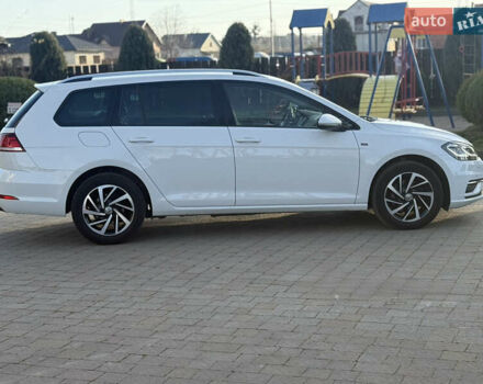 Белый Фольксваген Гольф, объемом двигателя 1.6 л и пробегом 166 тыс. км за 14250 $, фото 27 на Automoto.ua