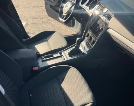 Білий Фольксваген Гольф, об'ємом двигуна 1.6 л та пробігом 273 тис. км за 13600 $, фото 13 на Automoto.ua