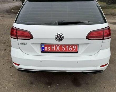 Белый Фольксваген Гольф, объемом двигателя 1.6 л и пробегом 218 тыс. км за 13200 $, фото 4 на Automoto.ua