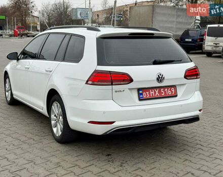 Білий Фольксваген Гольф, об'ємом двигуна 1.6 л та пробігом 217 тис. км за 12800 $, фото 12 на Automoto.ua