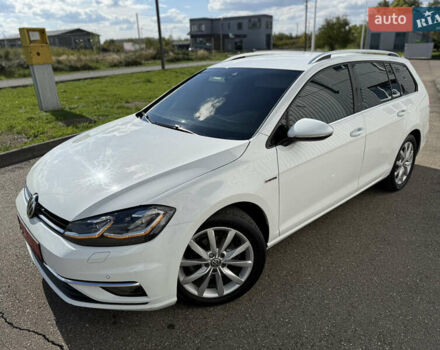 Белый Фольксваген Гольф, объемом двигателя 1.97 л и пробегом 280 тыс. км за 15850 $, фото 3 на Automoto.ua