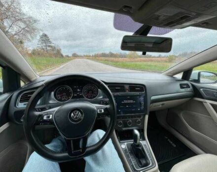 Белый Фольксваген Гольф, объемом двигателя 1.8 л и пробегом 99 тыс. км за 9900 $, фото 13 на Automoto.ua