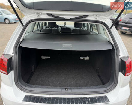 Белый Фольксваген Гольф, объемом двигателя 1.6 л и пробегом 262 тыс. км за 13350 $, фото 19 на Automoto.ua