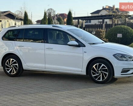 Белый Фольксваген Гольф, объемом двигателя 1.6 л и пробегом 166 тыс. км за 14250 $, фото 11 на Automoto.ua