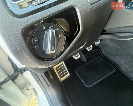 Белый Фольксваген Гольф, объемом двигателя 1.6 л и пробегом 166 тыс. км за 14250 $, фото 32 на Automoto.ua