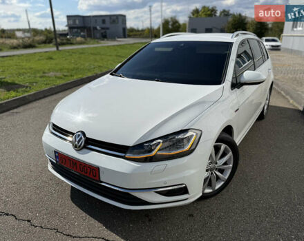 Белый Фольксваген Гольф, объемом двигателя 1.97 л и пробегом 280 тыс. км за 15850 $, фото 2 на Automoto.ua
