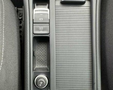 Белый Фольксваген Гольф, объемом двигателя 2 л и пробегом 209 тыс. км за 15500 $, фото 32 на Automoto.ua