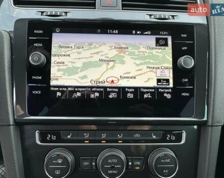 Белый Фольксваген Гольф, объемом двигателя 2 л и пробегом 209 тыс. км за 15500 $, фото 37 на Automoto.ua