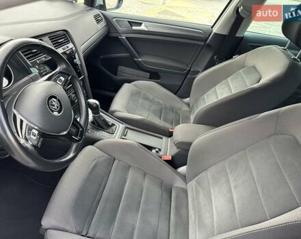 Белый Фольксваген Гольф, объемом двигателя 2 л и пробегом 209 тыс. км за 15500 $, фото 22 на Automoto.ua