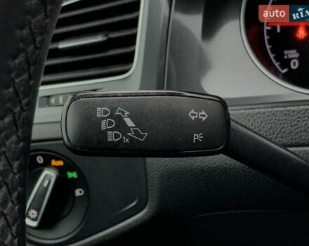 Белый Фольксваген Гольф, объемом двигателя 2 л и пробегом 235 тыс. км за 17555 $, фото 46 на Automoto.ua