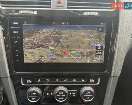 Белый Фольксваген Гольф, объемом двигателя 2 л и пробегом 184 тыс. км за 15250 $, фото 37 на Automoto.ua