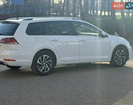 Белый Фольксваген Гольф, объемом двигателя 1.6 л и пробегом 166 тыс. км за 14250 $, фото 16 на Automoto.ua