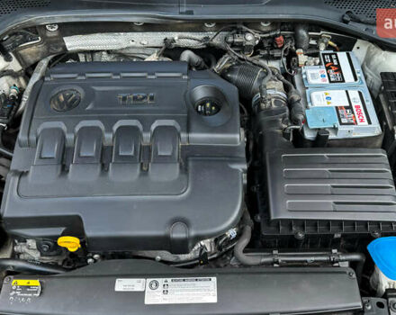 Белый Фольксваген Гольф, объемом двигателя 1.97 л и пробегом 212 тыс. км за 16900 $, фото 17 на Automoto.ua