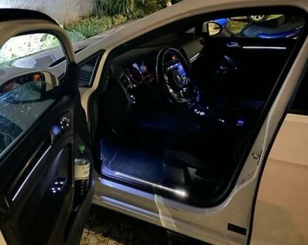 Білий Фольксваген Гольф, об'ємом двигуна 2 л та пробігом 222 тис. км за 20300 $, фото 5 на Automoto.ua