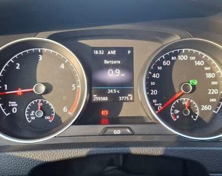Белый Фольксваген Гольф, объемом двигателя 1.6 л и пробегом 260 тыс. км за 14500 $, фото 13 на Automoto.ua