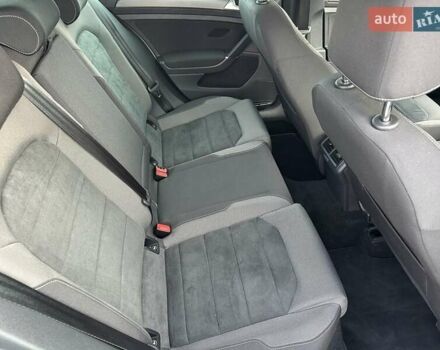 Белый Фольксваген Гольф, объемом двигателя 2 л и пробегом 209 тыс. км за 15500 $, фото 43 на Automoto.ua